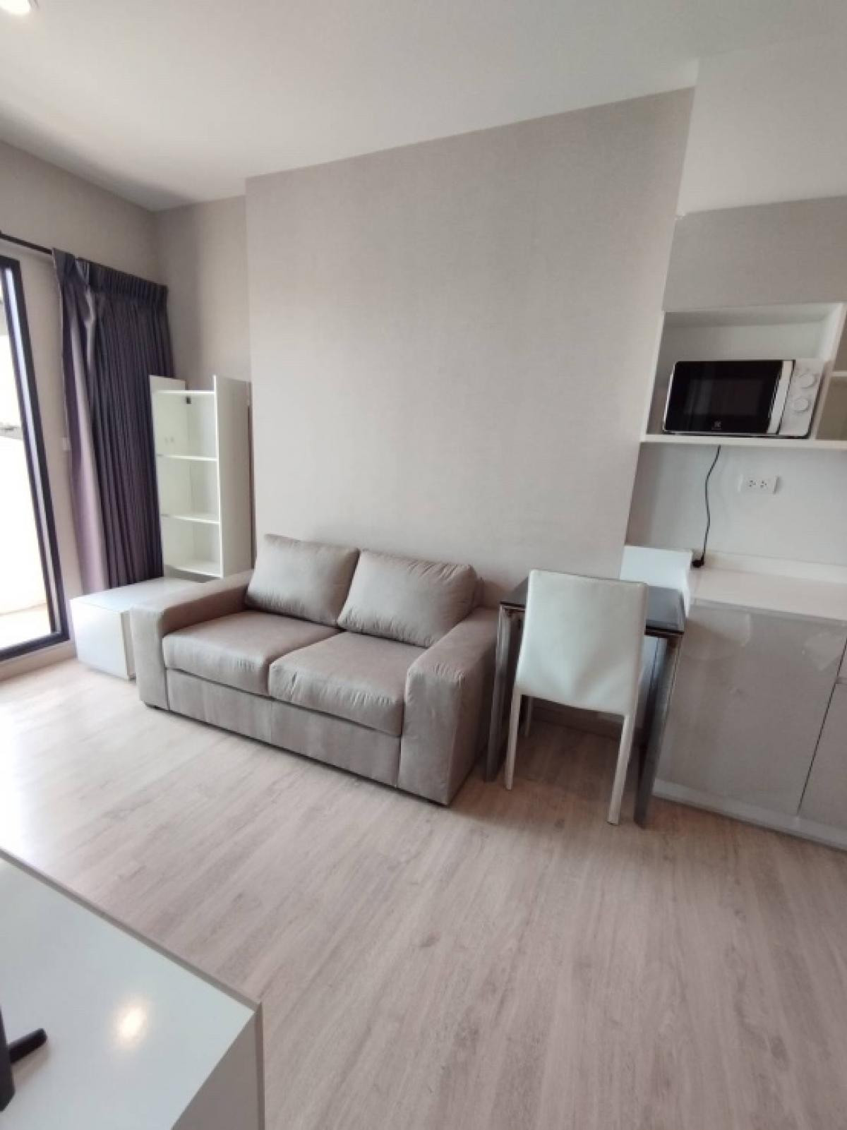 ขายคอนโดท่าพระ ตลาดพลู วุฒากาศ : The Parkland Phetkasem Thapra【𝐒𝐄𝐋𝐋 & 𝐑𝐄𝐍𝐓】🔥ห้องแต่งใหม่ โทนสบายตา เฟอร์ครบ จัดวางลงตัว🔥 ติดต่อไลน์ไอดี: @hacondo