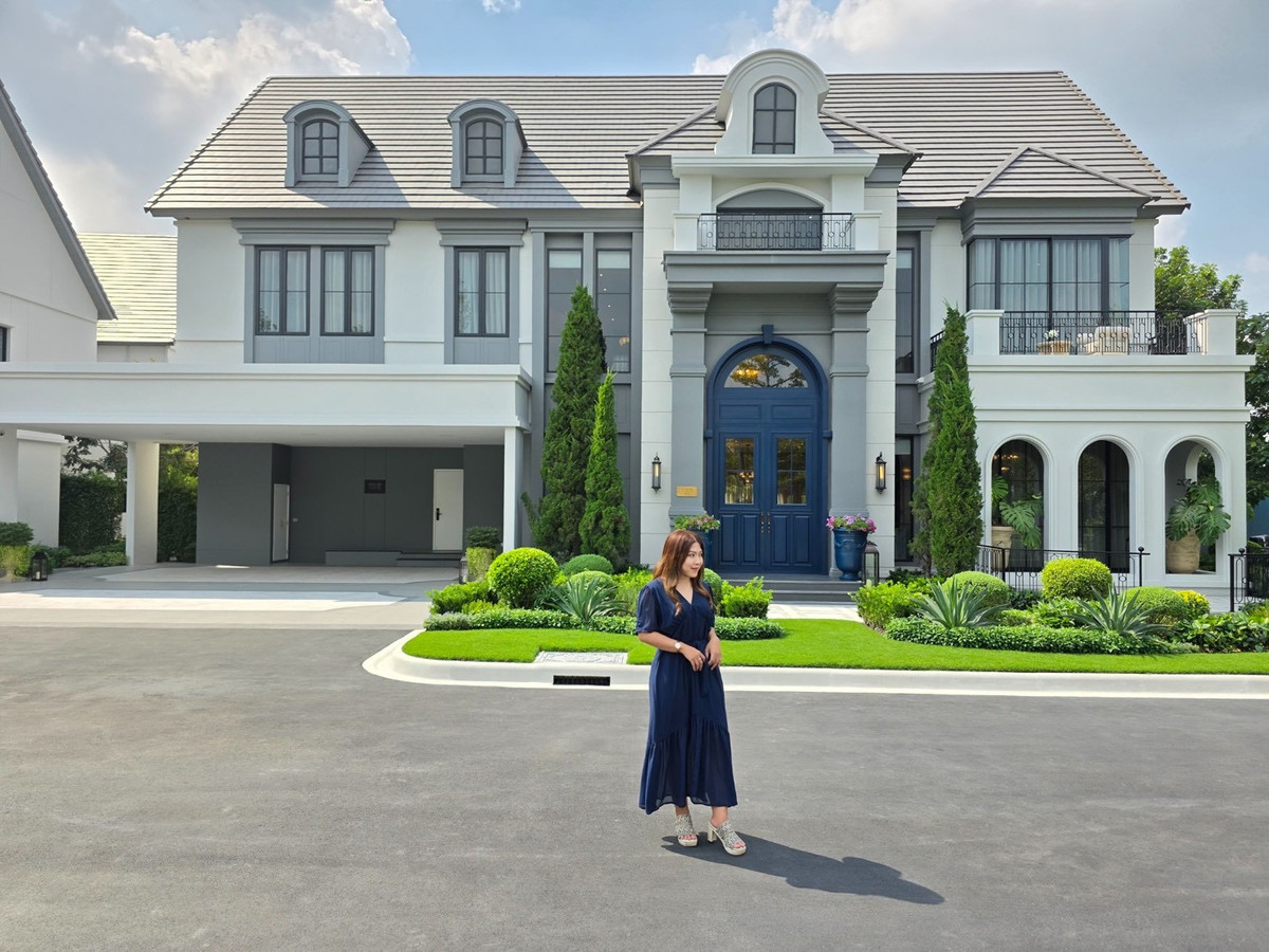 ขายบ้านพัฒนาการ ศรีนครินทร์ : เป็นเจ้าของก่อนใคร กับ 𝐒𝐚𝐧𝐬𝐢𝐫𝐢 𝐋𝐮𝐱𝐮𝐫𝐲 𝐂𝐨𝐥𝐥𝐞𝐜𝐭𝐢𝐨𝐧 บ้านที่เป็นสัญลักษณ์ของ ‘ชัยชนะ’ และ ‘ความสง่างาม’ 𝐇𝐨𝐮𝐬𝐞 𝐨𝐟 𝐌𝐢𝐥𝐥𝐢𝐨𝐧𝐚𝐢𝐫𝐞  
