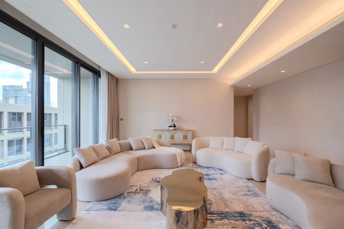 ขายคอนโดวิทยุ ชิดลม หลังสวน : 🌿 Sindhorn Kempinski Residence – Ultra-Luxury Living 🌿
📍 หนึ่งในทำเลที่ทรงเกียรติที่สุดของกรุงเทพฯ
✨ วิวพาโนรามา สวนลุมพินี แบบ Rare & Timeless 359sqm 129 MB