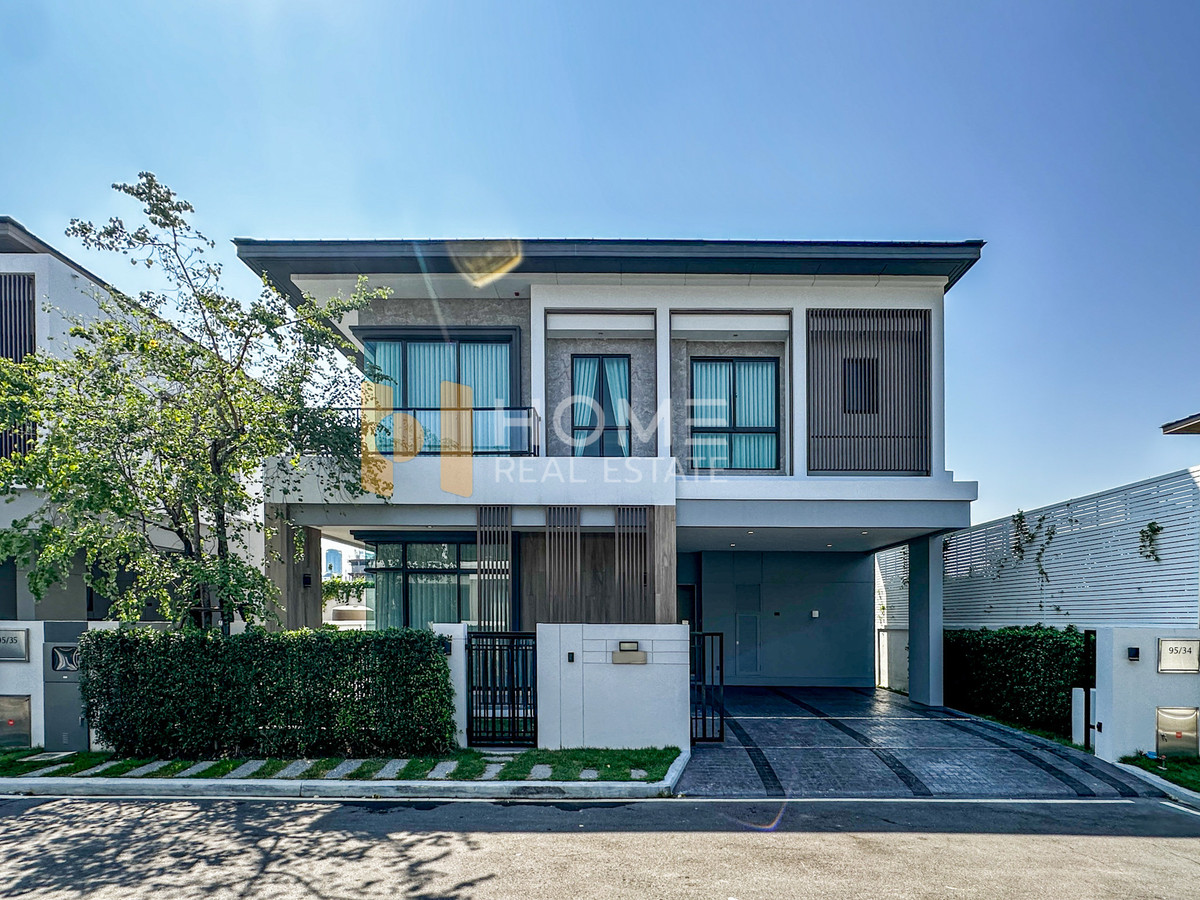 For SaleHouseBangna, Bearing, Lasalle : Bangkok Boulevard Bangna KM.5 / 4 Bedrooms (For Sale), Bangkok Boulevard Bangna KM.5 / 4 Bedrooms (FOR SALE) YOK015