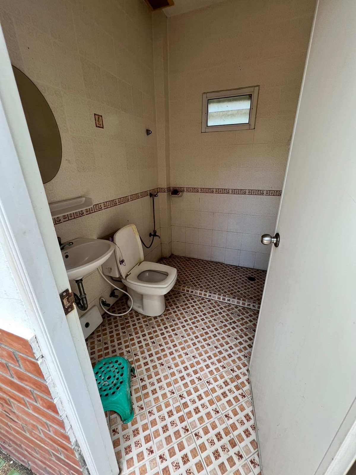 ให้เช่าบ้านพระราม 5 ราชพฤกษ์ บางกรวย : บ้านเดี่ยว 107ตรว. 5นาทีถึง DBS พระราม5 ขนาด 5ห้องนอน มีห้องแม่บ้านตางหาก