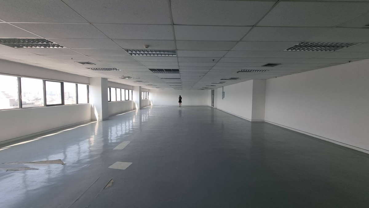 For RentOfficeRama9, Petchburi, RCA : Office for Rent – 264 sq.m. near MRT Rama 9
