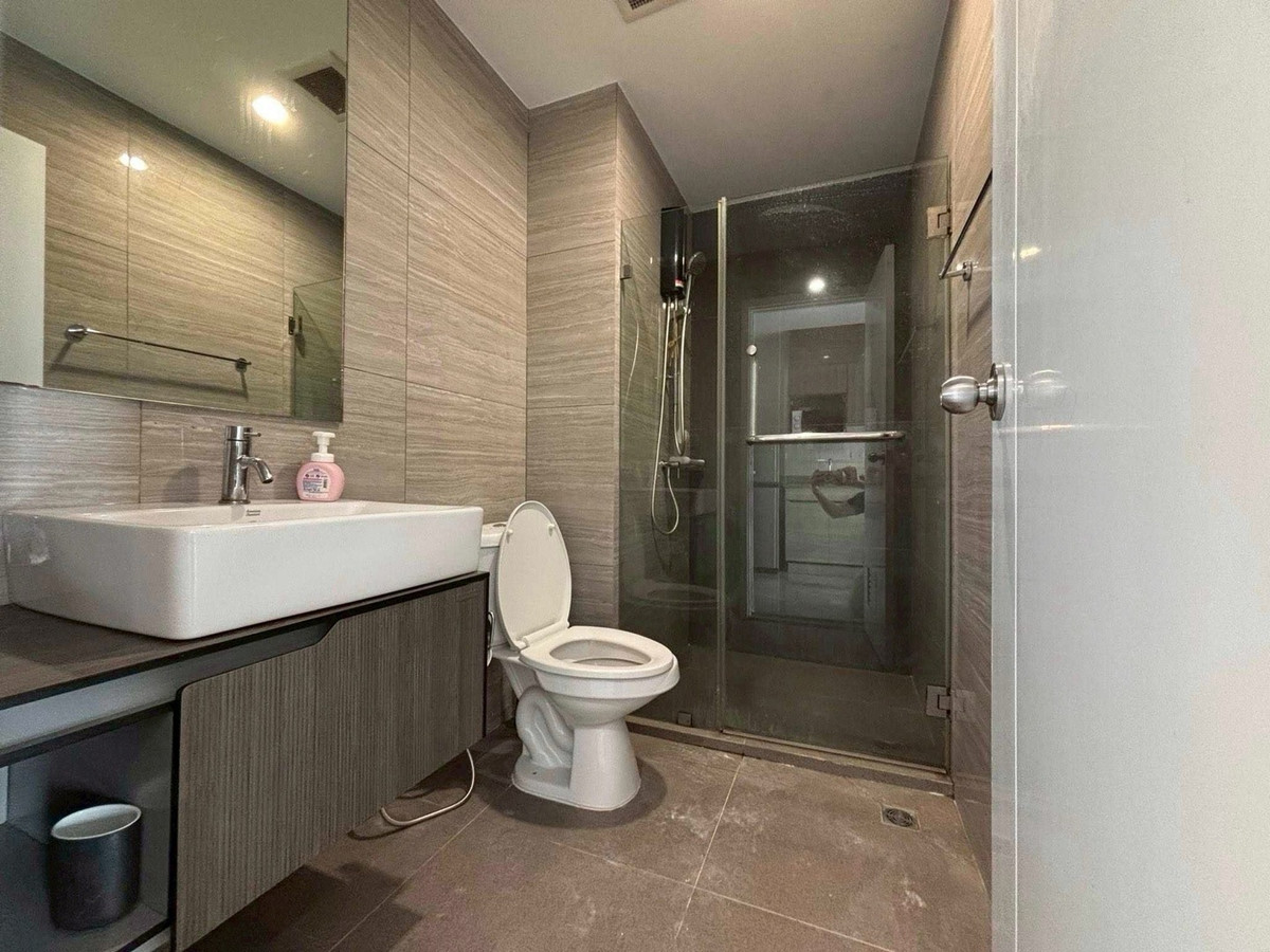 ให้เช่าคอนโดปิ่นเกล้า จรัญสนิทวงศ์ : @condocurator 📍ให้เช่า The Parkland Charan - Pinklao วิวสระพร้อมเข้าอยู่ [PM0277] 