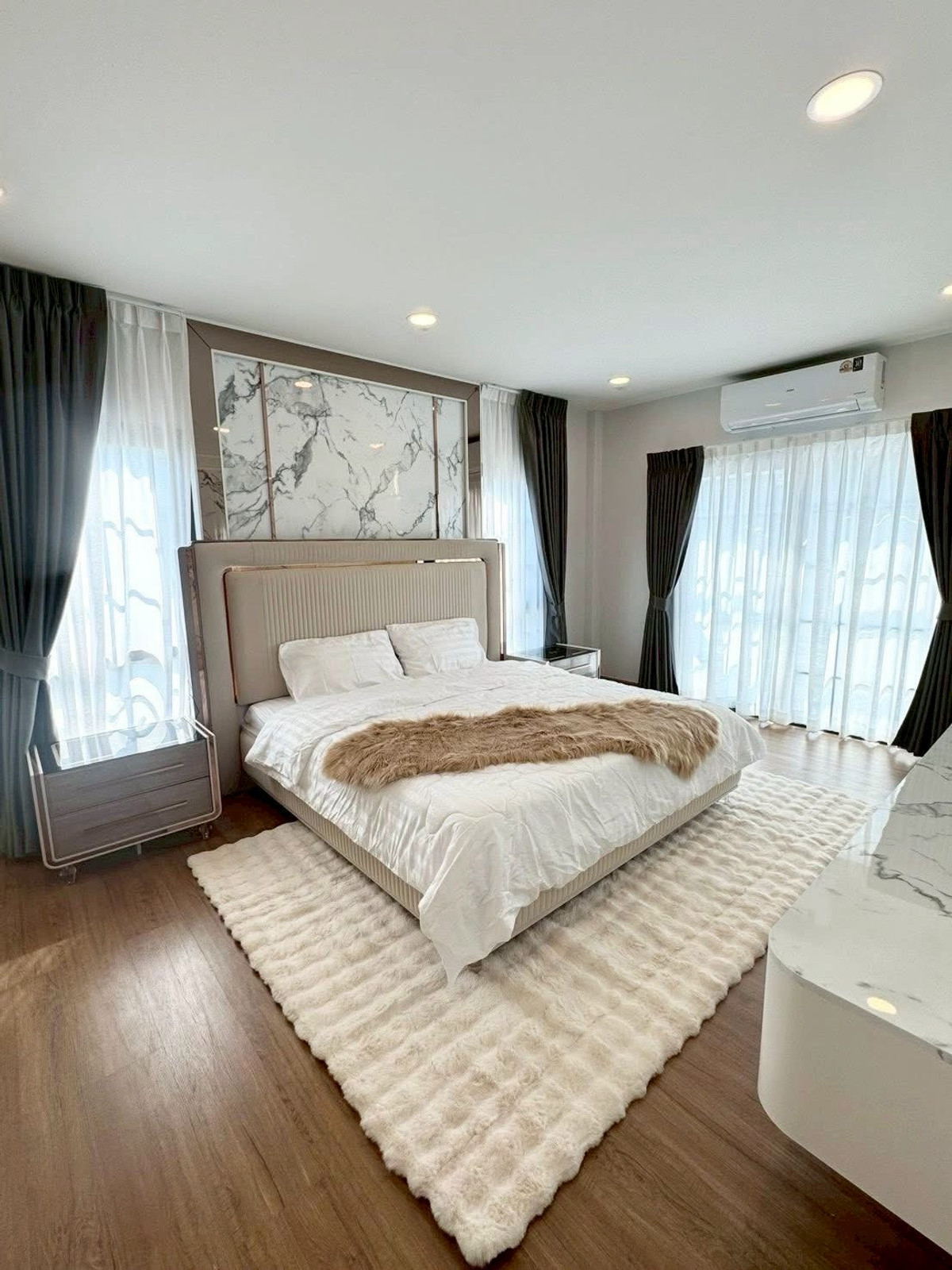 For RentHouseBangna, Bearing, Lasalle : ✨ [𝐅𝐎𝐑 𝐑𝐄𝐍𝐓] Brand new detached house. No one has ever moved in! Beautiful built-in decoration With garden area next to the house Near the club house