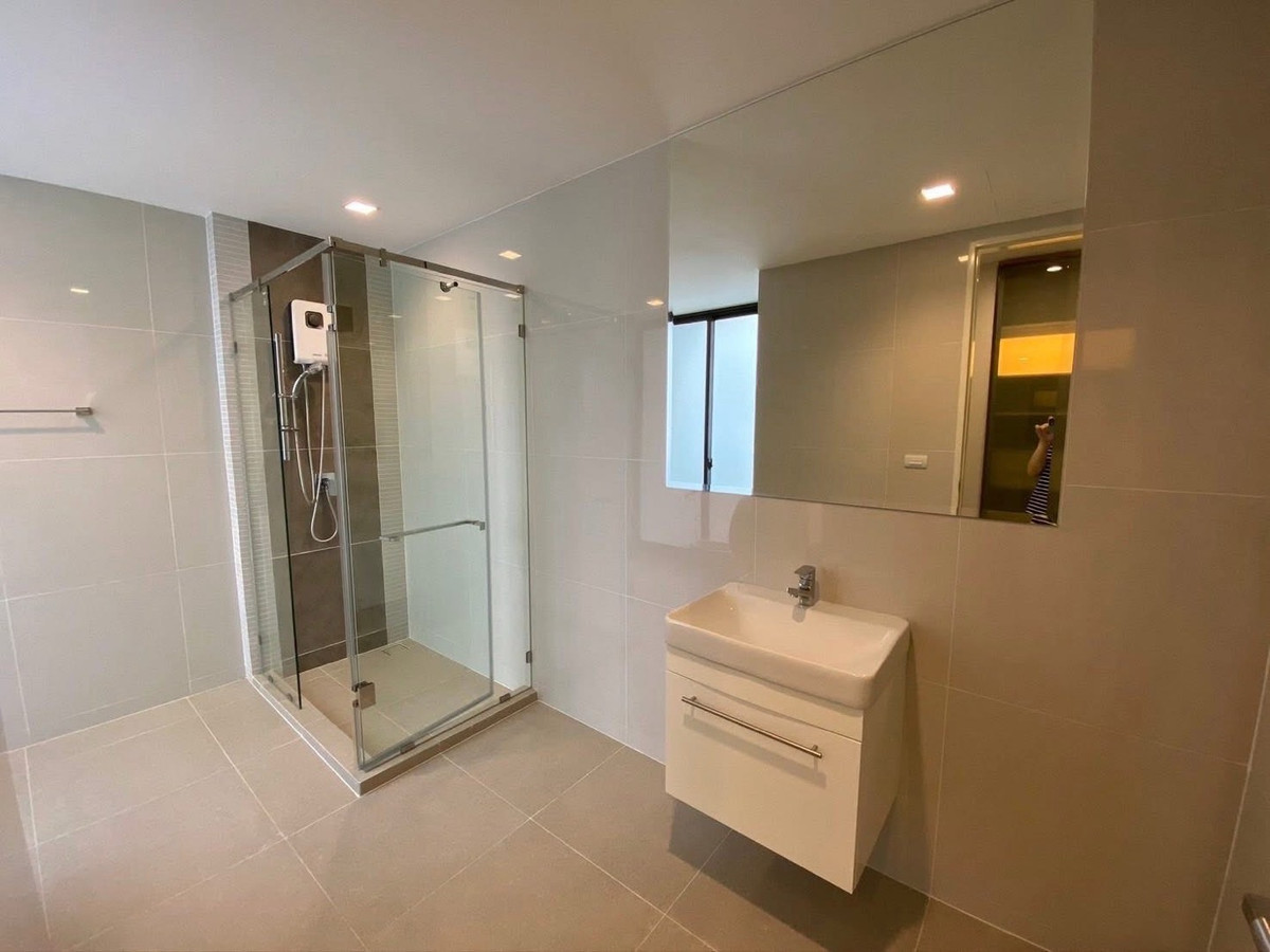 บ้านเลียบทางด่วนรามอินทรา : บ้านเดี่ยว หลังมุม แบบ Etna 4 ห้องนอน 3 ที่จอดรถ ราคาพิเศษ