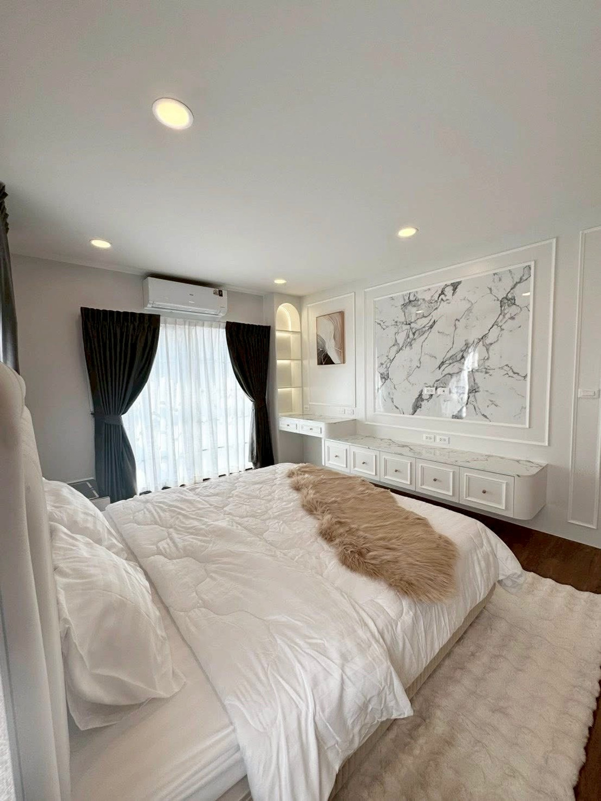 For RentHouseBangna, Bearing, Lasalle : ✨ [𝐅𝐎𝐑 𝐑𝐄𝐍𝐓] Brand new detached house. No one has ever moved in! Beautiful built-in decoration With garden area next to the house Near the club house