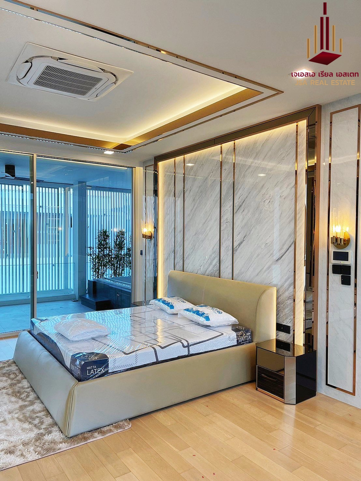 ขายบ้านเลียบทางด่วนรามอินทรา : ✨ For Sale: VIVE Ekkamai - Ramintra  ✨  💰 Only 53,900,000 THB