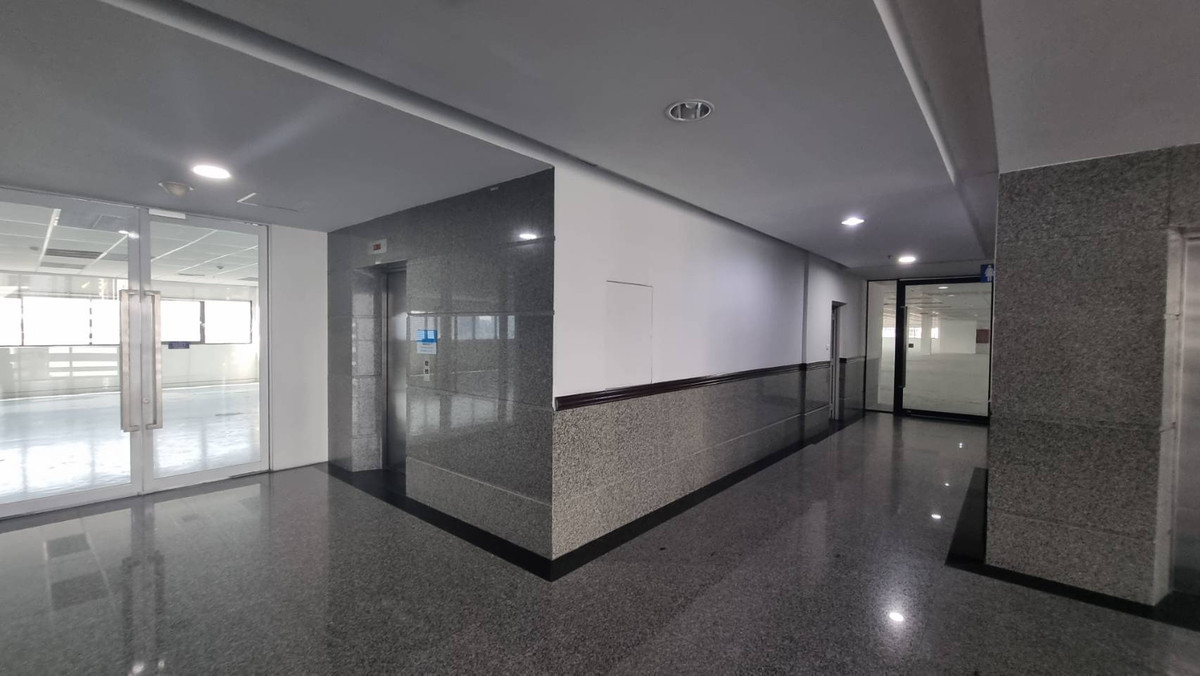 For RentOfficeRama9, Petchburi, RCA : Office for Rent – 264 sq.m. near MRT Rama 9