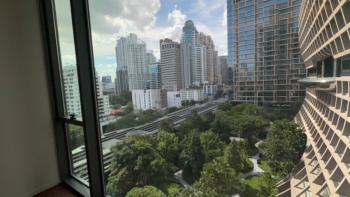 ขายคอนโดวิทยุ ชิดลม หลังสวน : The Residences @ sindhorn kempinski bangkok 2Bed3Bath 143sqm 49MB Call 0635925888