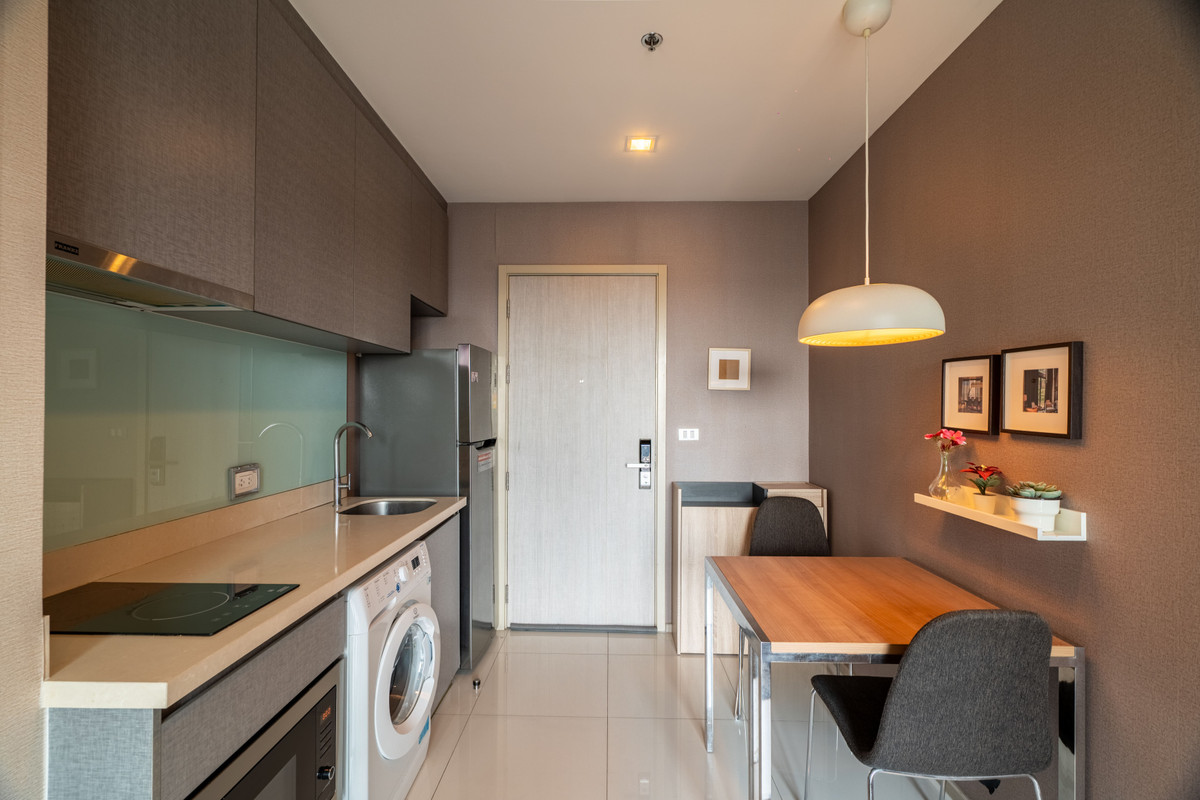 ขายคอนโดสุขุมวิท อโศก ทองหล่อ : 🔥ดีลร้อน ราคาพิเศษ ทำเลทองหล่อ🔥คอนโด 1 ห้องนอน ไลฟ์สไตล์คนเมือง | ห้องแสงดี ใกล้ BTS ทองหล่อ - U268101