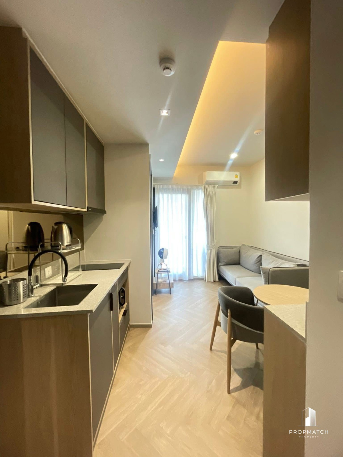 ให้เช่าคอนโดสยาม จุฬา สามย่าน : ✨Flash Deal ✨ Chapter Chula-Samyan (1Bed 1Bath 28SQM.) พร้อมอยู่ ! เพียง 20,000 บาทต่อเดือน Tel.0981315848 @propmatch