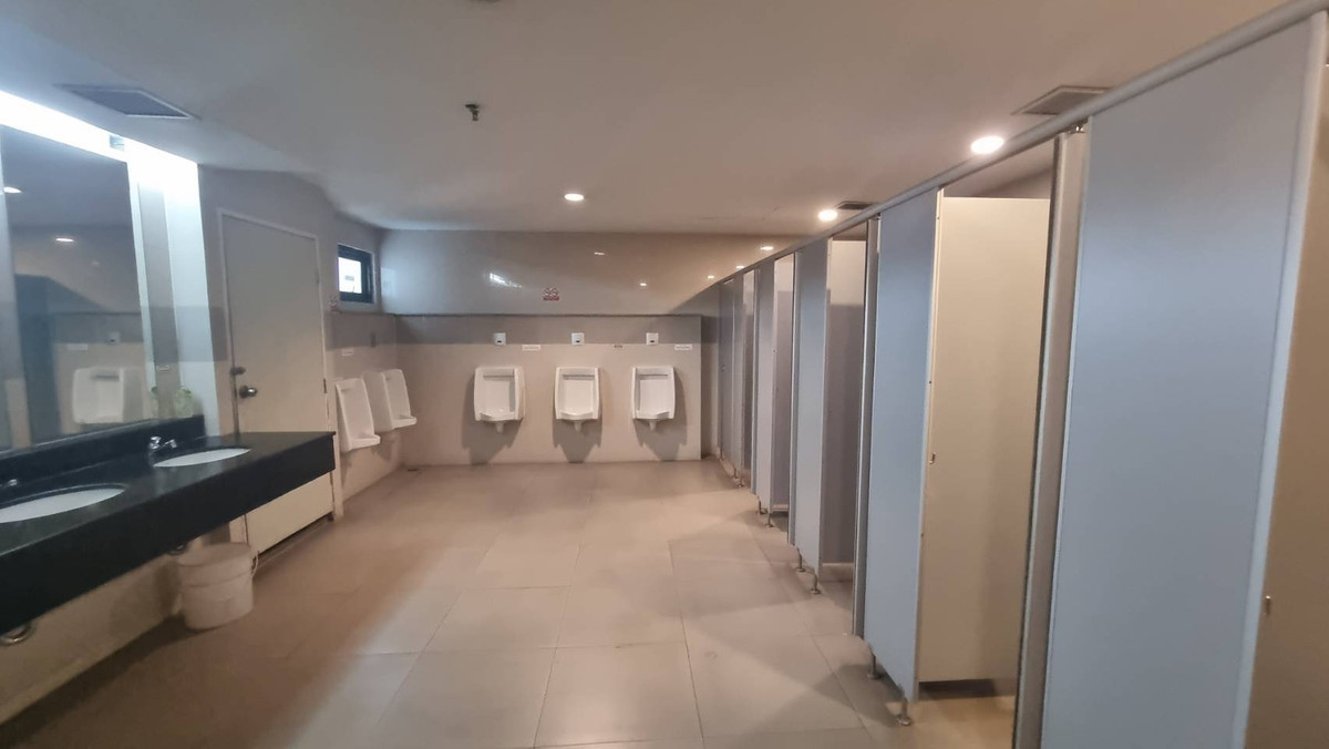 For RentOfficeRama9, Petchburi, RCA : Large Office for Rent – 1,656 sq.m. near MRT Rama 9