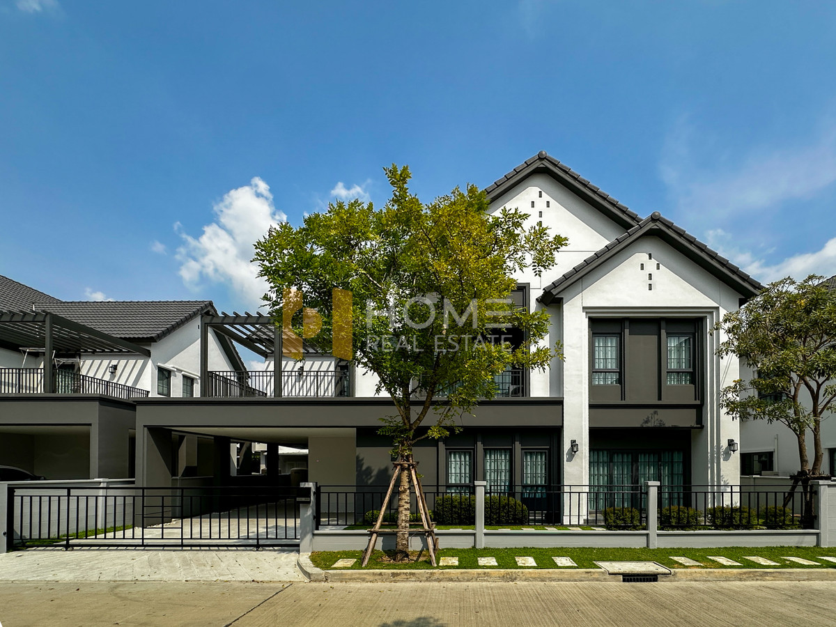 For SaleHouseBangna, Bearing, Lasalle : Centro Bangna / 4 Bedrooms (For Sale), Centro Bangna / 4 Bedrooms (FOR SALE) YOK017