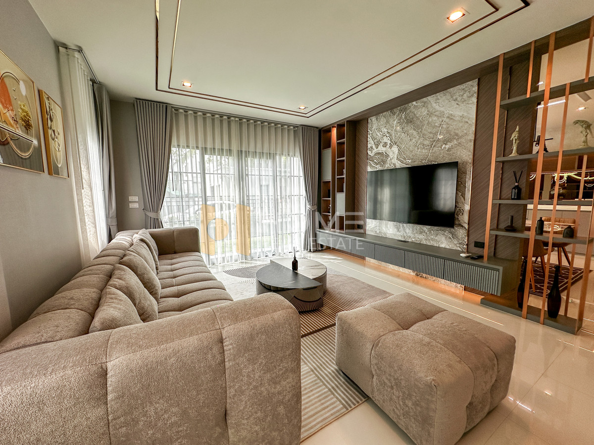 ให้เช่าบ้านบางนา แบริ่ง ลาซาล : เซนโทร บางนา / 4 ห้องนอน (เช่า), Centro Bangna / 4 Bedrooms (FOR RENT) YOK017