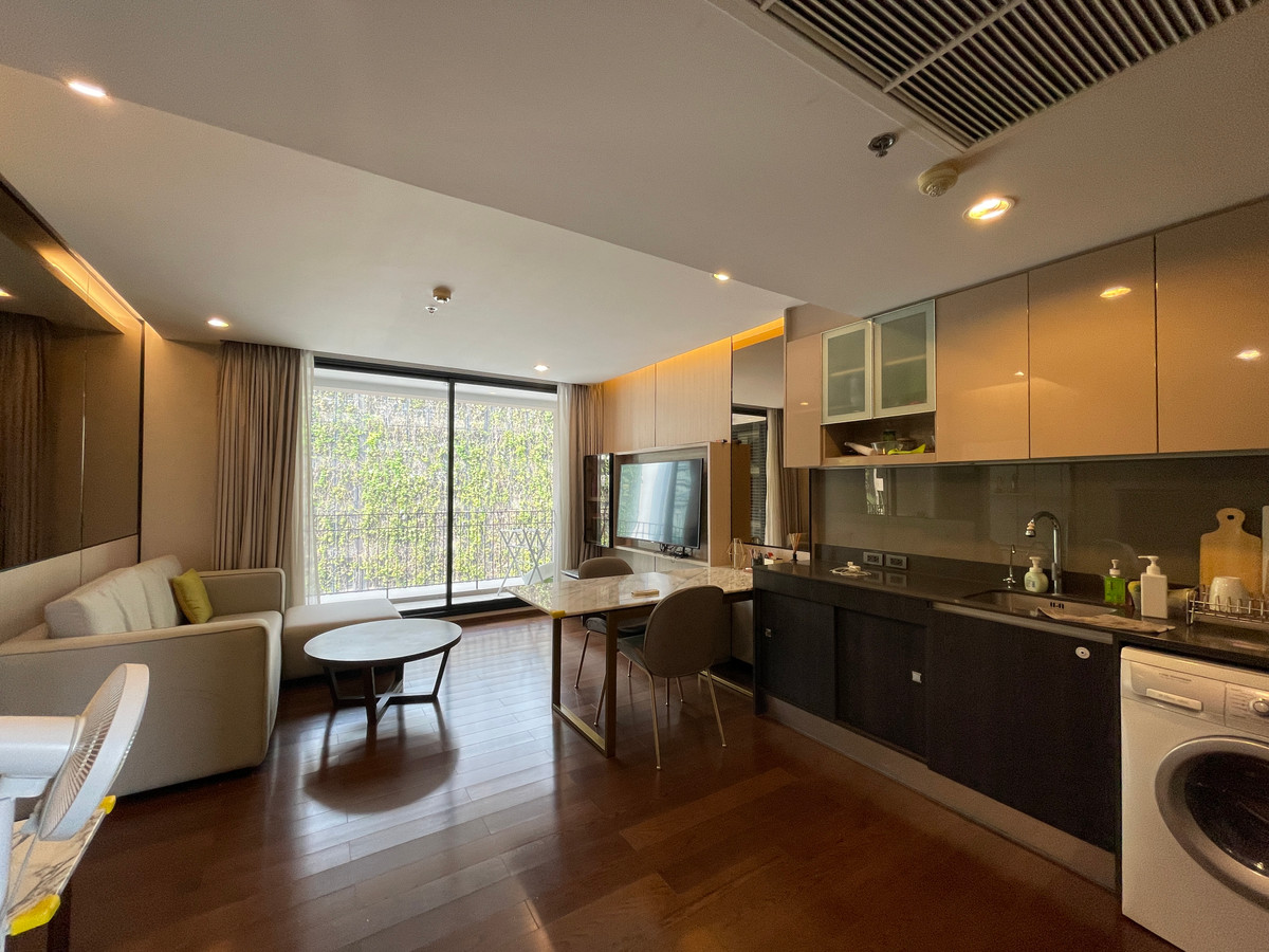 คอนโดสาทร นราธิวาส :  The Hudson Sathorn 7 — 1 Bed ไซส์ใหญ่ 56 ตร.ม. ใจกลางสาทร ห้องกว้างขวาง อยู่สบายเป็นส่วนตัว ในราคาที่คุ้มที่สุดบนทำเลศักยภาพ