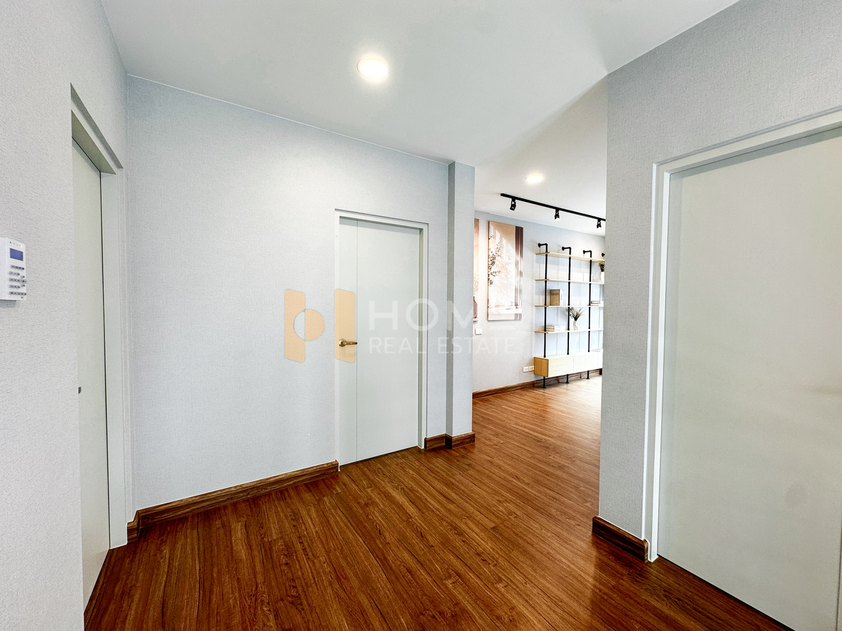 ให้เช่าบ้านบางนา แบริ่ง ลาซาล : เซนโทร บางนา เฟส 2 / 4 ห้องนอน (เช่า), Centro Bangna phase 2/ 4 Bedrooms (FOR RENT) YOK016