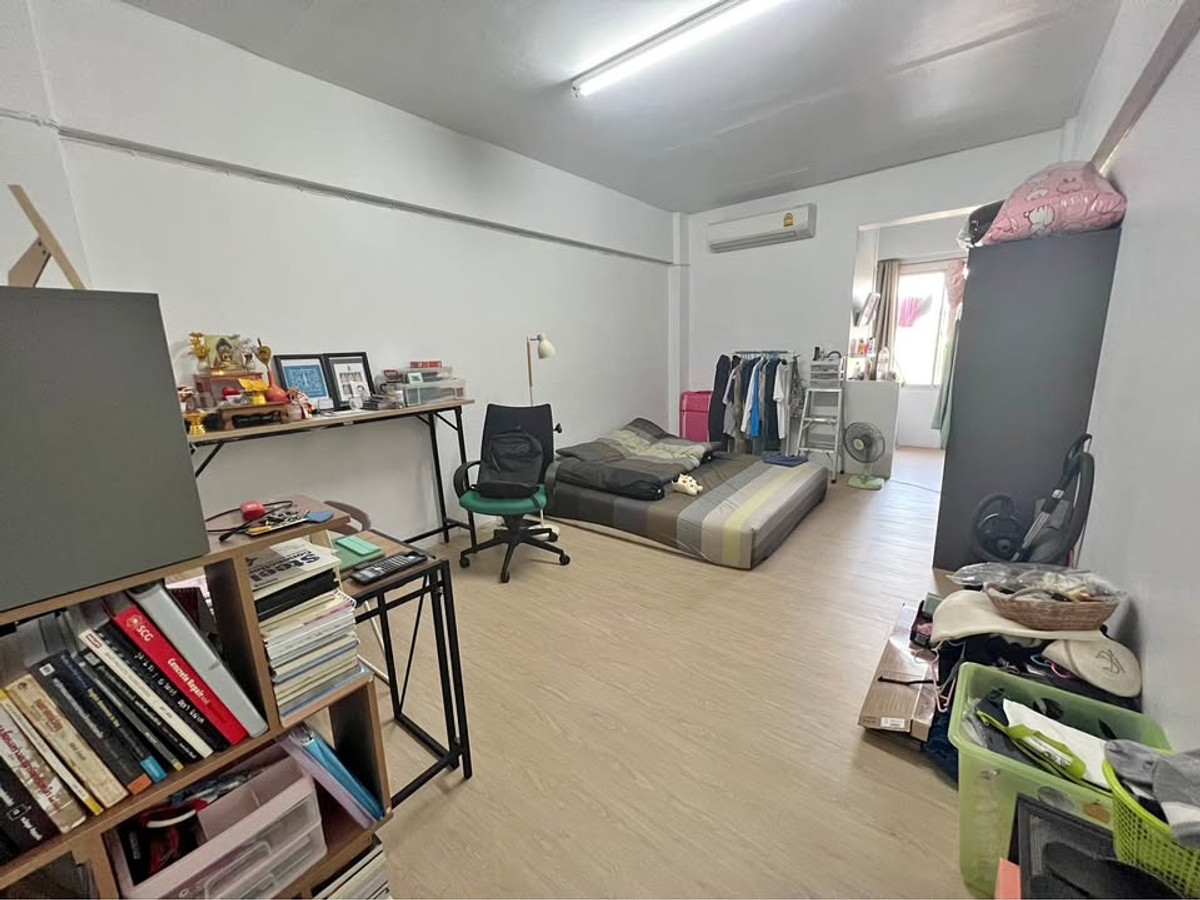 For SaleCondoPattanakan, Srinakarin : (Code SM1695) Condo for sale Pattanakarn life complex: Pattanakarn Life Complex, near The Nine Center Rama 9.