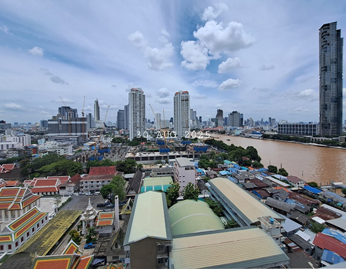 CondoWongwianyai, Charoennakor : Rent / Sell Chapter Charoennakhon (large room 40 sq m. Studio Plus+) Chapter Charoennakhon