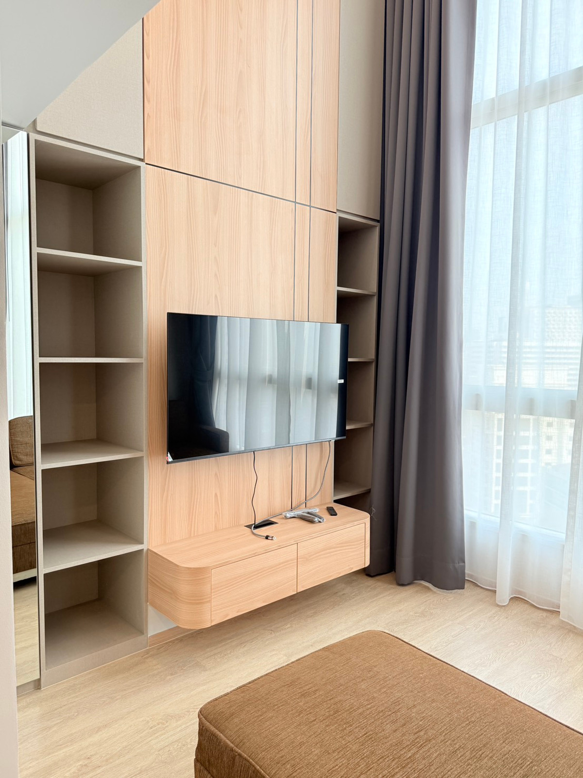 For RentCondoSiam Paragon ,Chulalongkorn,Samyan : Rare location room, 2 bedrooms, 2 bathrooms, 2 floors, large size, Chula location.