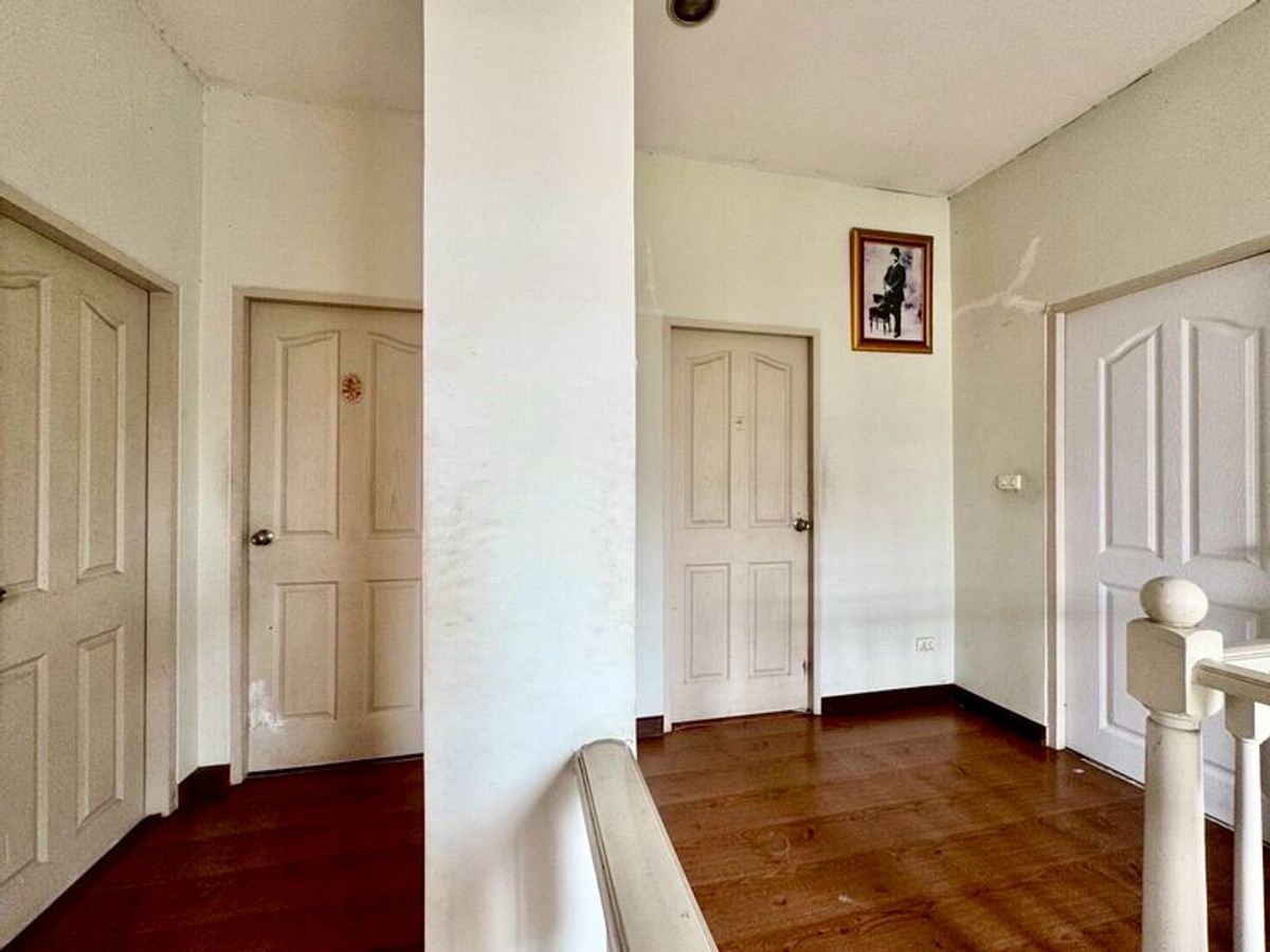 ขายบ้านพุทธมณฑล ศาลายา : ขายบ้านเดี่ยว 2 ชั้น หมู่บ้าน The City ปิ่นเกล้า - สาย 2 เนื้อที่ 102 ตารางวา 3 ห้องนอน ถนนบรมราชชนนี แขวงศาลาธรรมสพน์ เขตทวีวัฒนา กรุงเทพมหานคร