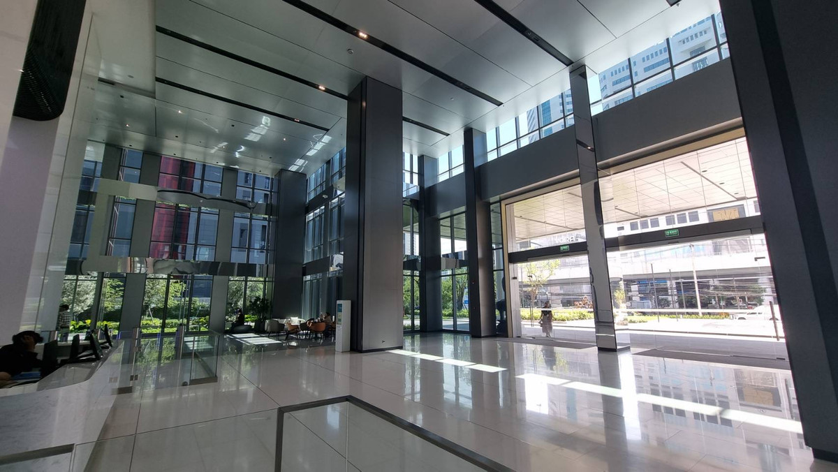 For RentOfficeRama9, Petchburi, RCA : Office for Rent – Rama 9 Area Corner Unit | Near MRT Rama 9