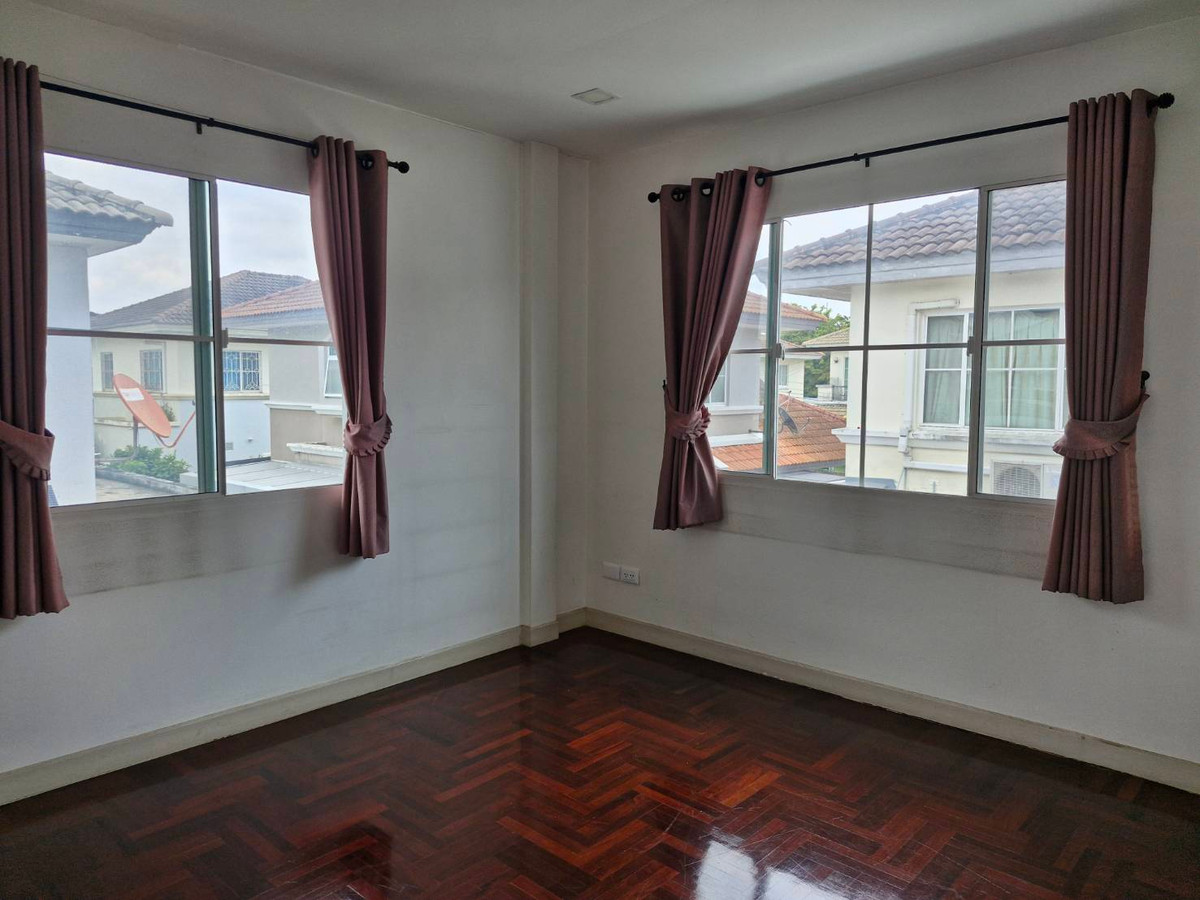 For RentHouseNonthaburi, Bang Yai, Bangbuathong : Newly renovated house near Bang Bua Thong Hospital. can register a company