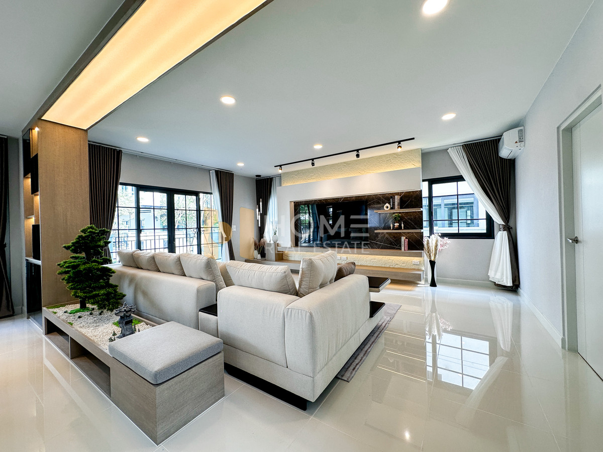 ให้เช่าบ้านบางนา แบริ่ง ลาซาล : เซนโทร บางนา เฟส 2 / 4 ห้องนอน (เช่า), Centro Bangna phase 2/ 4 Bedrooms (FOR RENT) YOK016