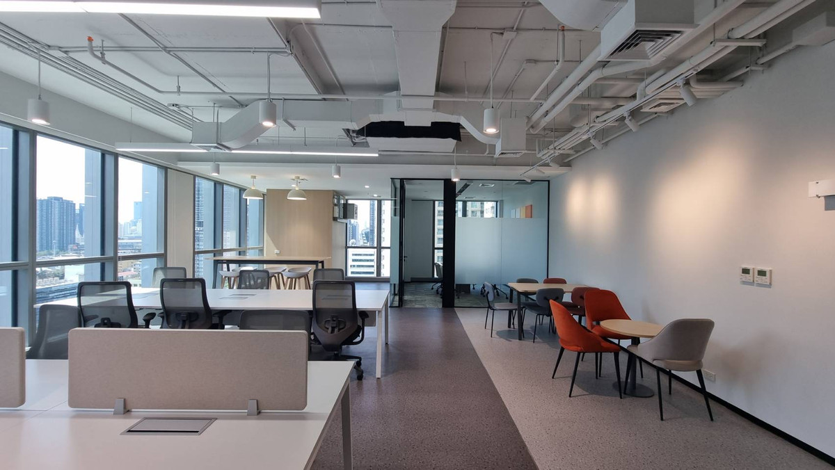 For RentOfficeRama9, Petchburi, RCA : Office for Rent (Fully decorated with furniture) – Rama 9 Area | Near MRT Rama 9