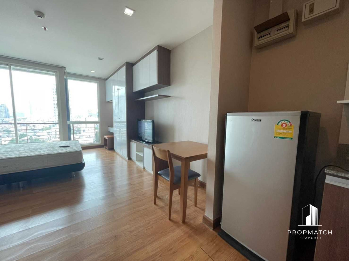 ขายคอนโดสยาม จุฬา สามย่าน : 🔥Hot Deal 🔥 Wish @ Samyan (1Bed 1Bath 30 SQM.)  Selling Price :  3,700,000 baht Tel.0869559955 K.Tham