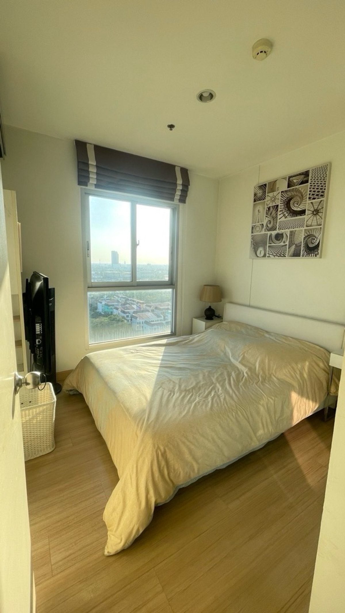 For SaleCondoBangna, Bearing, Lasalle : For sale: The Parkland Srinakarin lakeside (The Parkland Srinakarin Lakeside)  🛏️ 1 bedroom 🛁 1 bathroom 🛋️ 1 living room, size 36 sq m. Building 1, 18th floor 🌅 City view ✨ Price 1,700,000 baht ✨