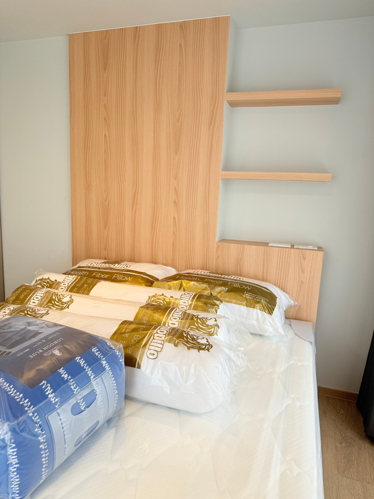 For RentCondoSiam Paragon ,Chulalongkorn,Samyan : Rare location room, 2 bedrooms, 2 bathrooms, 2 floors, large size, Chula location.