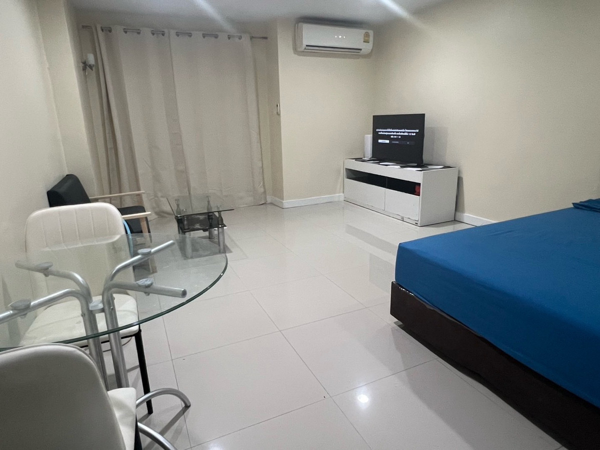 ให้เช่าคอนโดรัชดา ห้วยขวาง : คอนโดใกล้รถไฟฟ้า MRT ศูนย์วัฒนธรรมเดิน 5 นาที