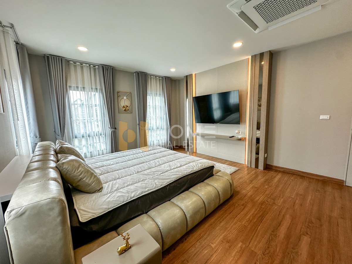 ให้เช่าบ้านบางนา แบริ่ง ลาซาล : เซนโทร บางนา / 4 ห้องนอน (เช่า), Centro Bangna / 4 Bedrooms (FOR RENT) YOK017