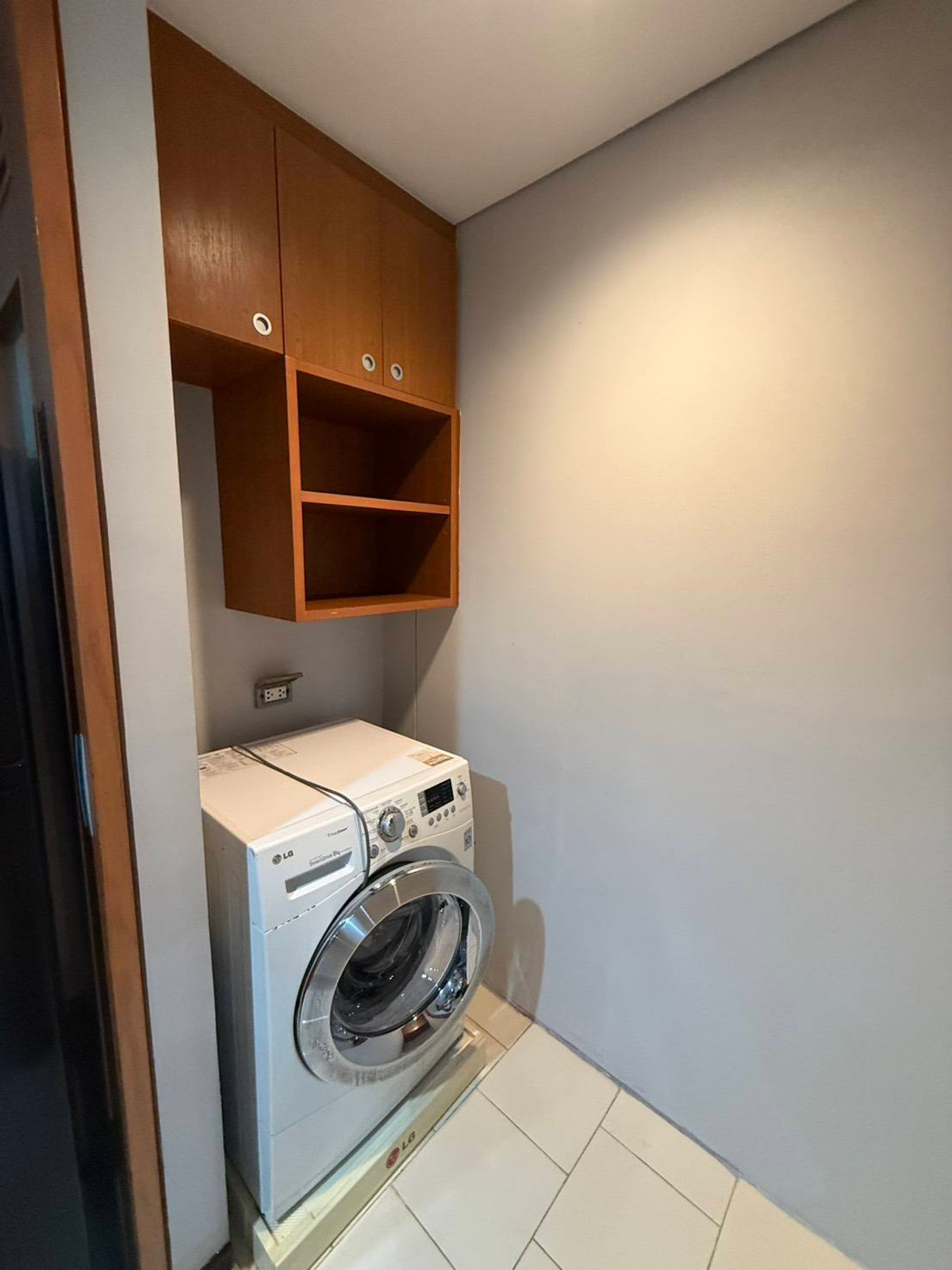 For RentCondoWongwianyai, Charoennakor : 🔥Beautiful room, good view, Villa Sathorn 2bedroom 2bathroom 🚗 Fixed parking, high floor, fully furnished, ready to move in, next to BTS Krung Thonburi 0 meters  