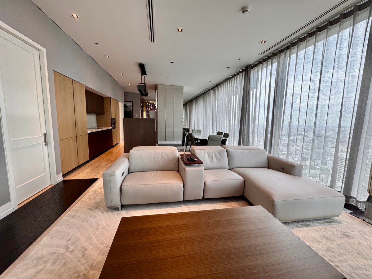 For SaleCondoSathorn, Narathiwat : The Ritz Carlton Residence “Ultra-Luxury Living Above Bangkok’s Skyline” 4Bed5Bath 273sqm high floor 40+ 150MB Call 0635925888