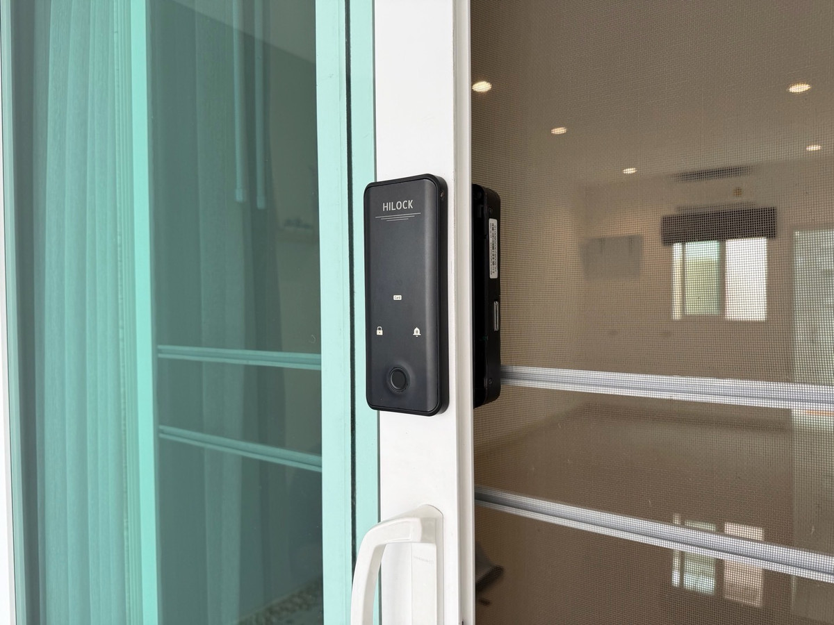 For SaleTownhomePathum Thani,Rangsit, Thammasat : 🏠Townhouse for sale on the edge of Chuan Chuen Town Rangsit-Khlong 1 , 2 floors, 4 bedrooms, near Future Park Rangsit.