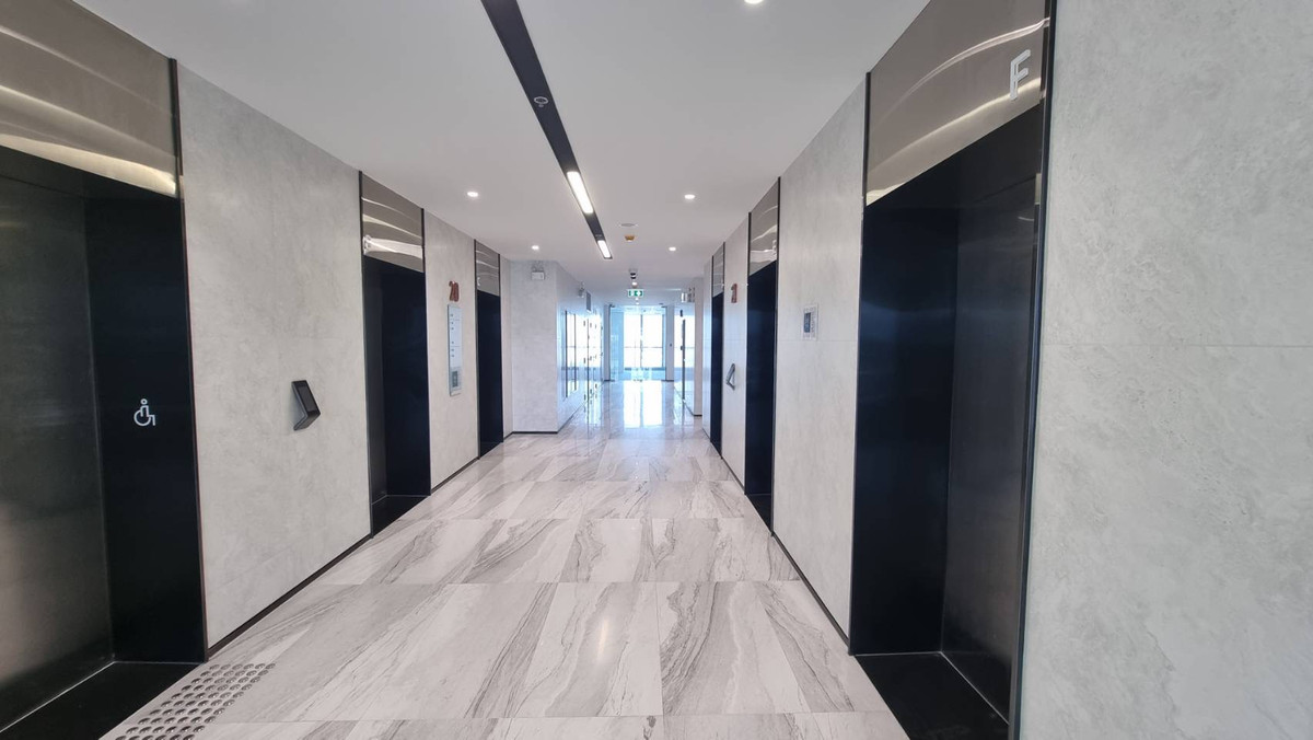 For RentOfficeRama9, Petchburi, RCA : Office for Rent (Whole Floor) – Rama 9 Area | Near MRT Rama 9