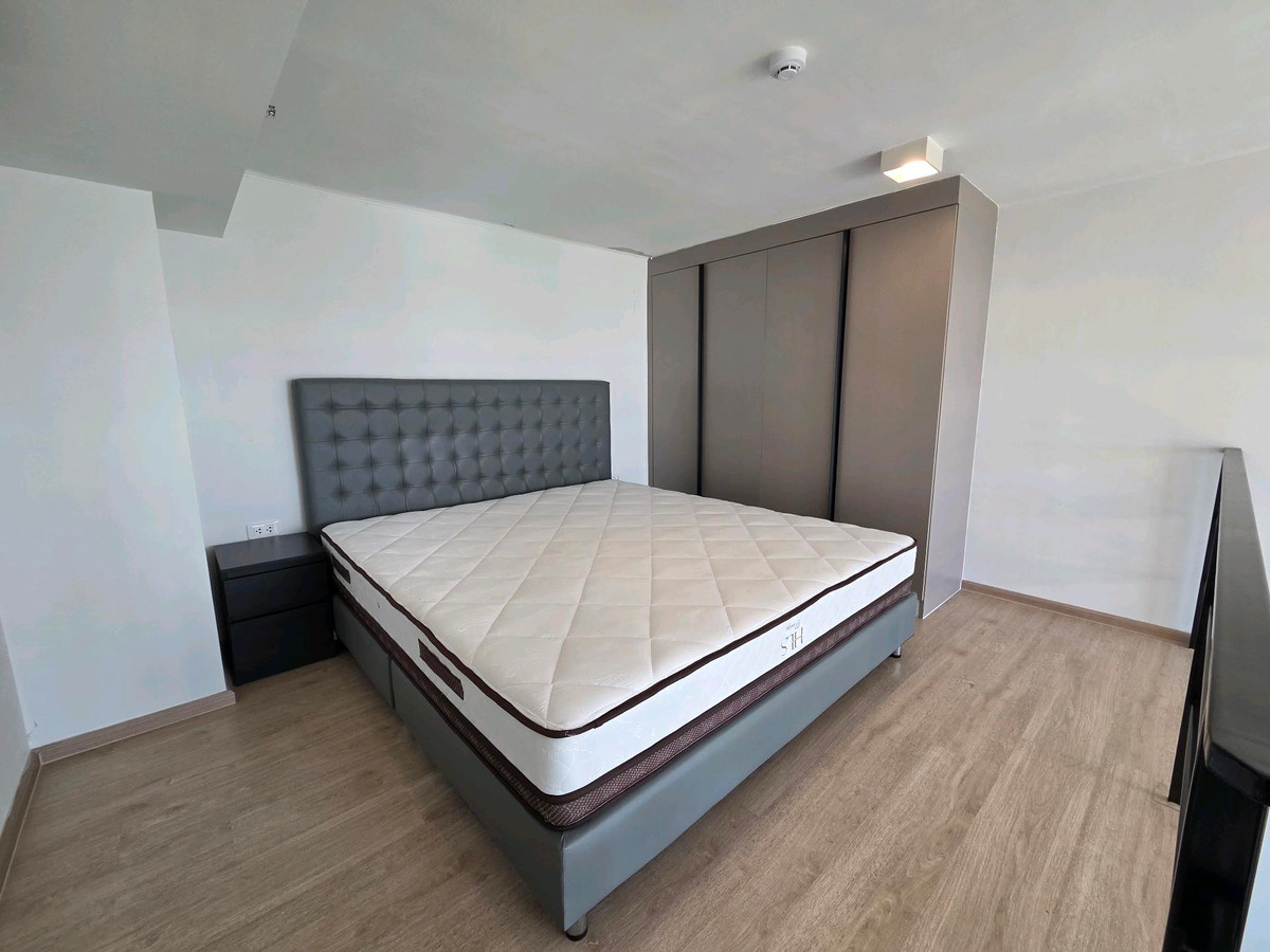 For RentCondoRama9, Petchburi, RCA : Condo for rent Ideo New Rama 9
