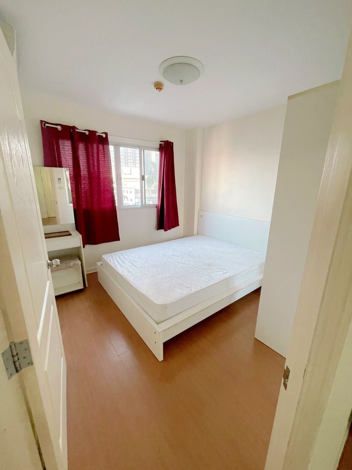 For SaleCondoRattanathibet, Sanambinna : Condo for sale, 1 bedroom, fully furnished, Lumpini Condo Town Rattanathibet Project (S5316)