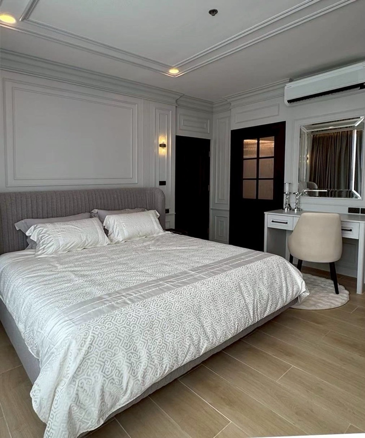 ขายคอนโดสุขุมวิท อโศก ทองหล่อ : สิริ เรสซิเด้นซ์ สุขุมวิท 24 BTSพร้อมพงษ์