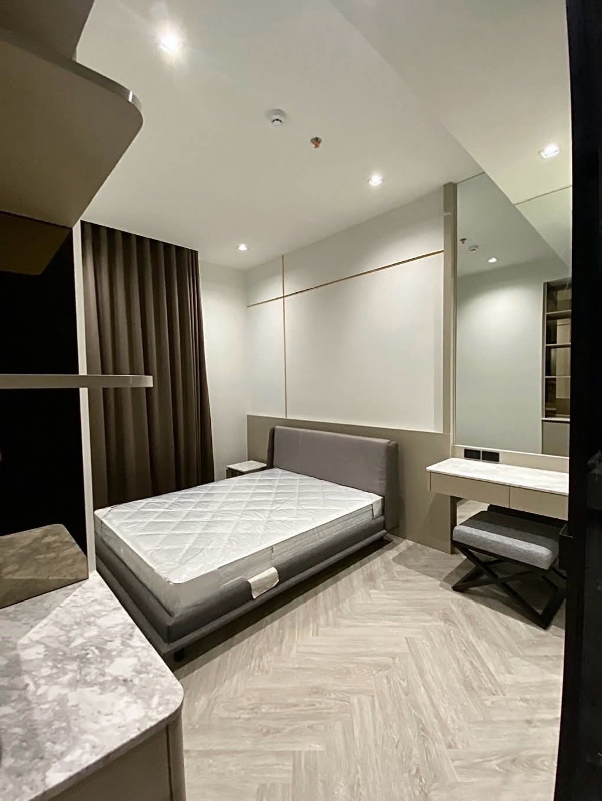 For SaleCondoWongwianyai, Charoennakor : Chapter Charoennakhon Riverside / 2 Bedrooms (SALE WITH TENENT), Chapter Charoennakhon - Riverside / 2 bedrooms (sale with tenant) PT030