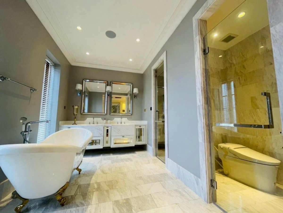 For SaleHouseSukhumvit, Asoke, Thonglor : Luxury Detached House for Sale in Ekkamai with Private Swimming Pool near International Schools – CASA EKAMAI 28