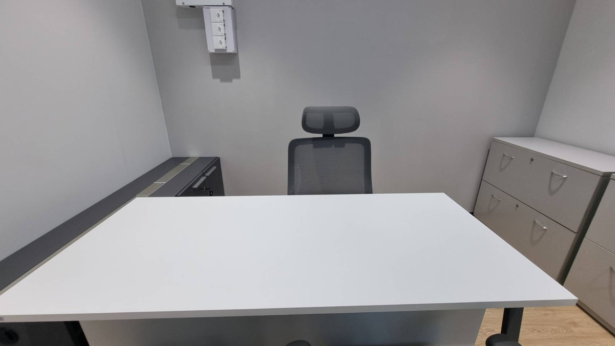 For RentOfficeRama9, Petchburi, RCA : Office for Rent (Fully decorated with furniture) – Rama 9 Area | Near MRT Rama 9