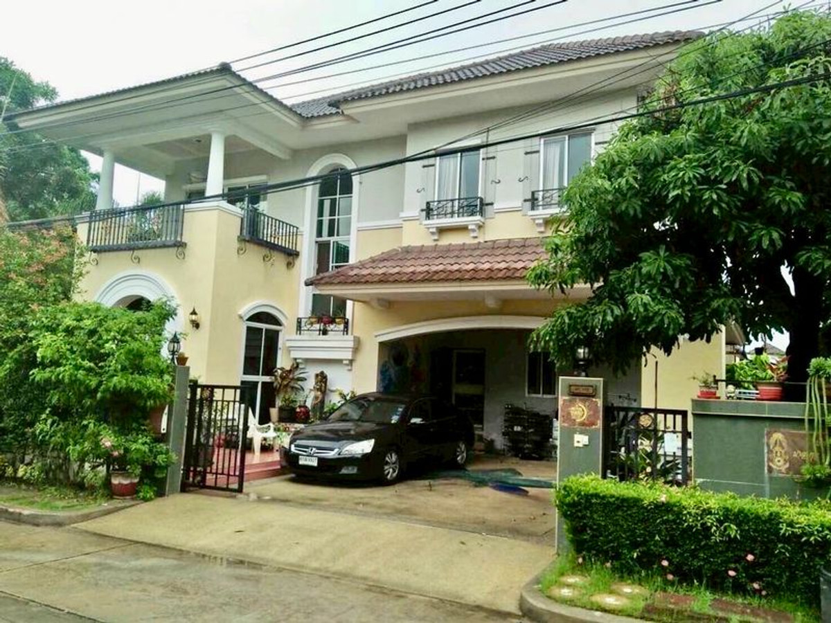 ขายบ้านพุทธมณฑล ศาลายา : ขายบ้านเดี่ยว 2 ชั้น หมู่บ้าน The City ปิ่นเกล้า - สาย 2 เนื้อที่ 102 ตารางวา 3 ห้องนอน ถนนบรมราชชนนี แขวงศาลาธรรมสพน์ เขตทวีวัฒนา กรุงเทพมหานคร