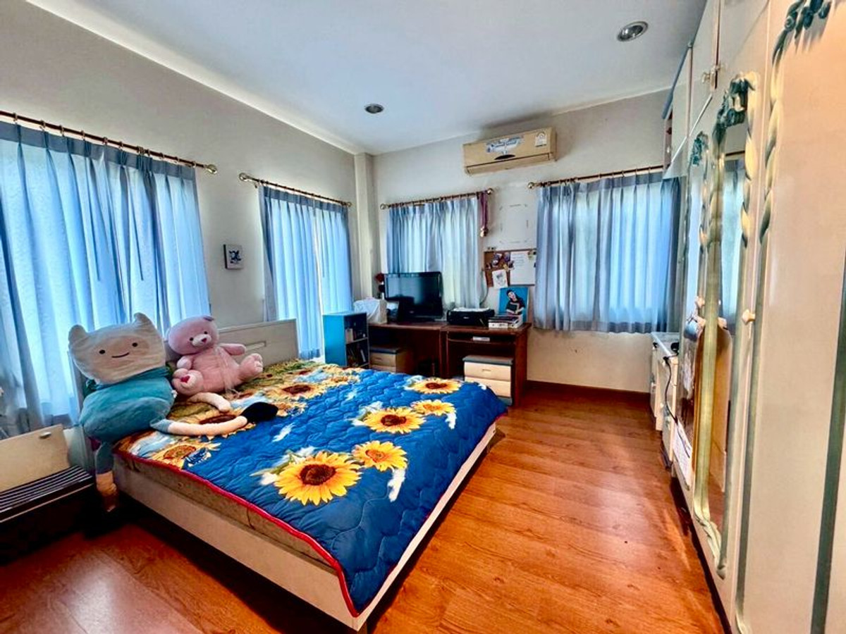 ขายบ้านพุทธมณฑล ศาลายา : ขายบ้านเดี่ยว 2 ชั้น หมู่บ้าน The City ปิ่นเกล้า - สาย 2 เนื้อที่ 102 ตารางวา 3 ห้องนอน ถนนบรมราชชนนี แขวงศาลาธรรมสพน์ เขตทวีวัฒนา กรุงเทพมหานคร