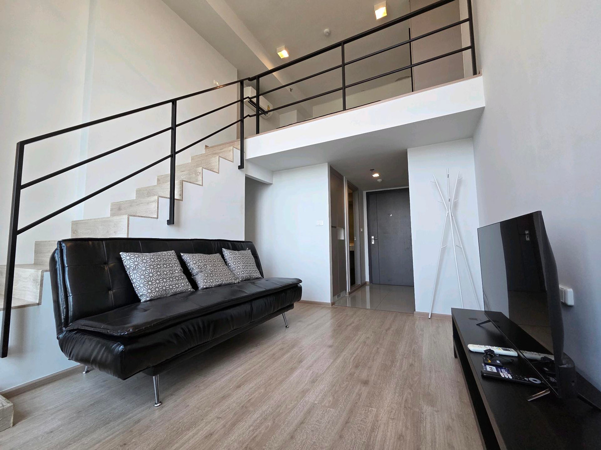 For RentCondoRama9, Petchburi, RCA : Condo for rent Ideo New Rama 9