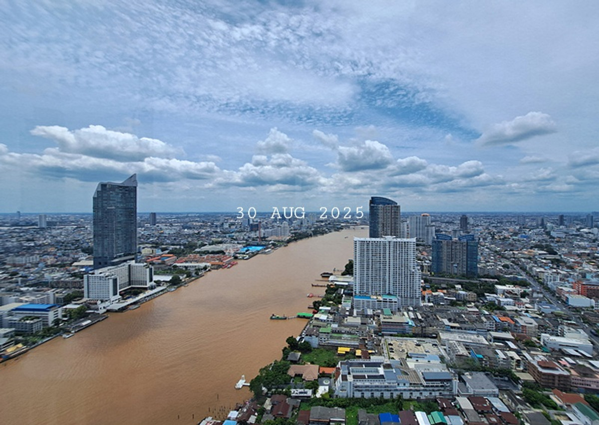 CondoWongwianyai, Charoennakor : Rent / Sell Chapter Charoennakhon (large room 40 sq m. Studio Plus+) Chapter Charoennakhon