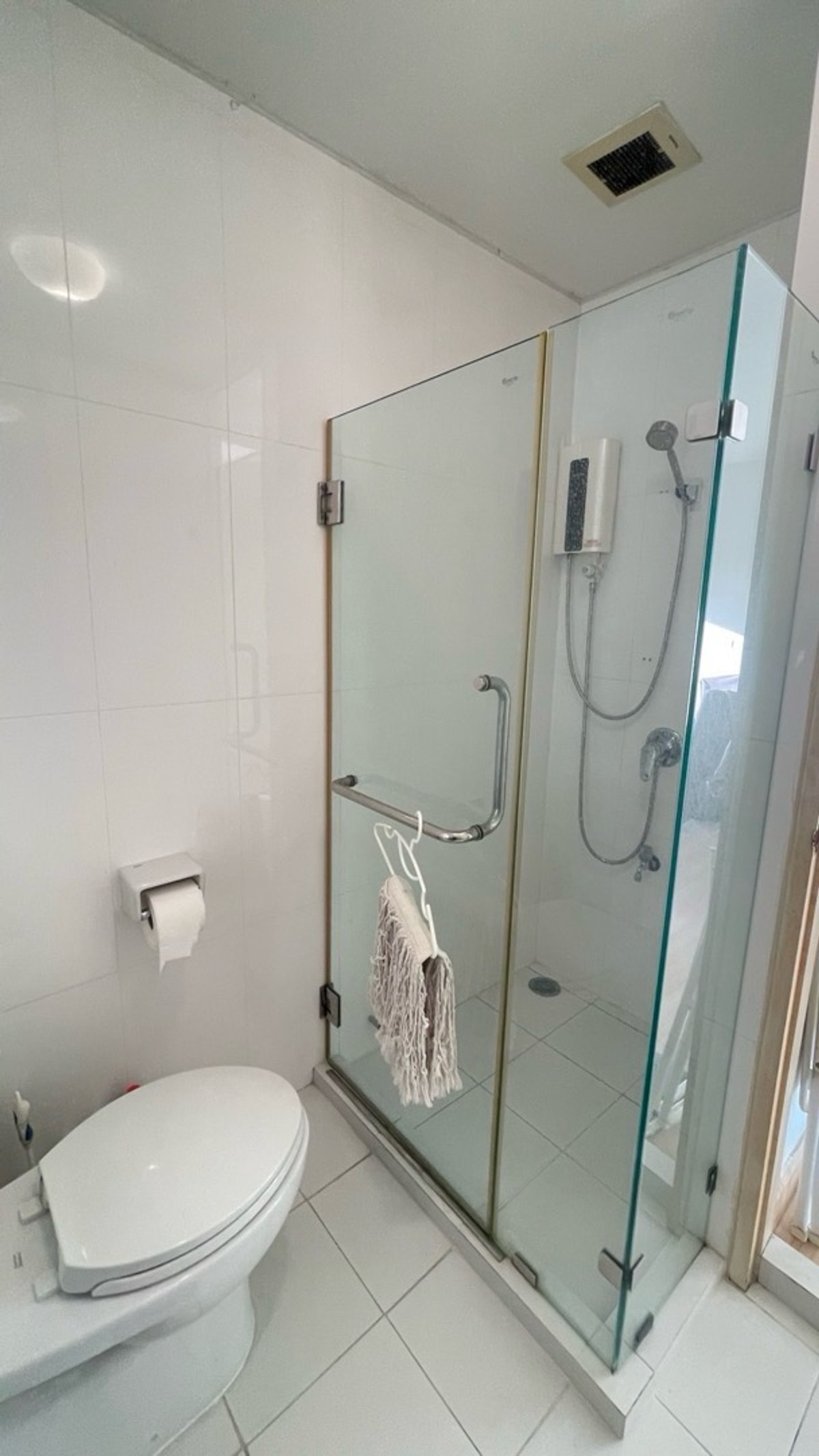 For SaleCondoBangna, Bearing, Lasalle : For sale: The Parkland Srinakarin lakeside (The Parkland Srinakarin Lakeside)  🛏️ 1 bedroom 🛁 1 bathroom 🛋️ 1 living room, size 36 sq m. Building 1, 18th floor 🌅 City view ✨ Price 1,700,000 baht ✨