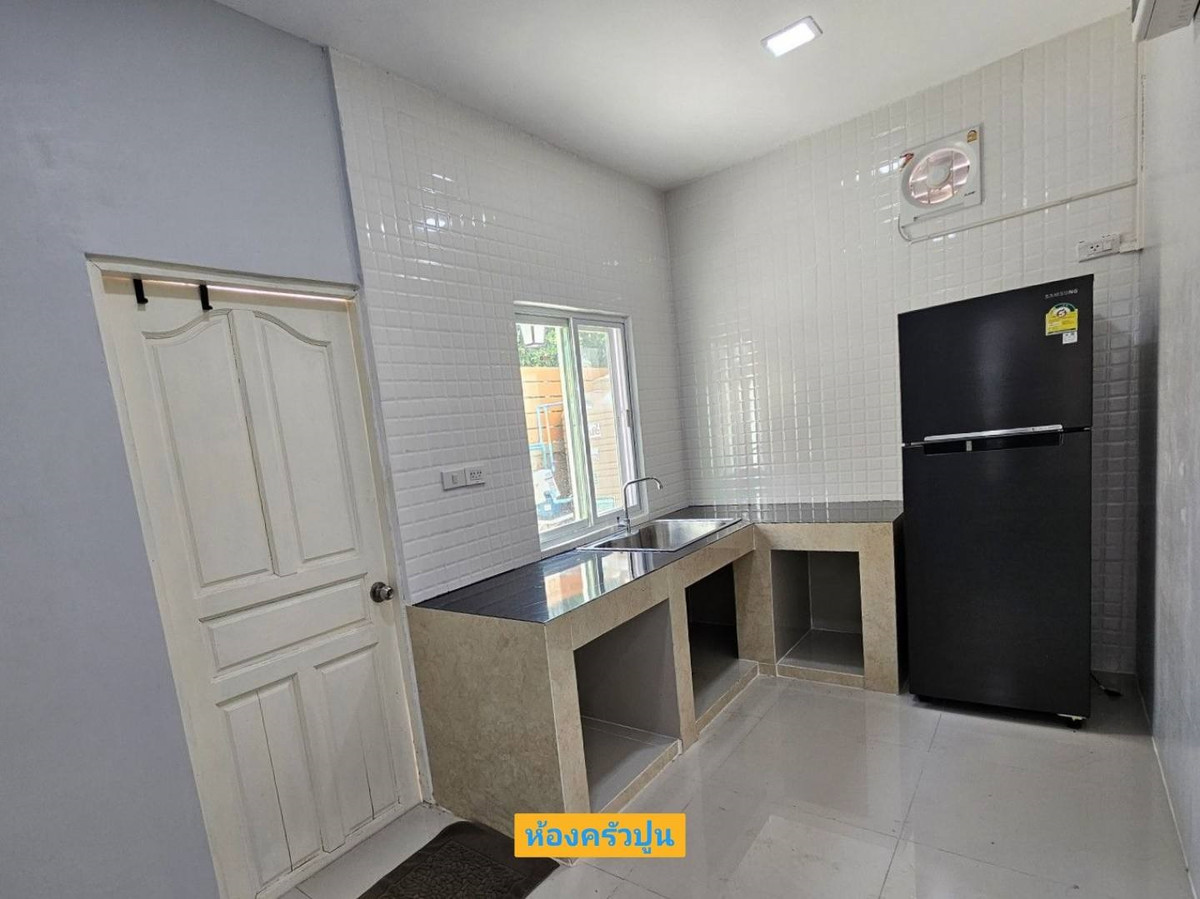 For RentTownhomeNonthaburi, Bang Yai, Bangbuathong : *Allow pets*📍 2-story townhome for rent (corner house) near Bang Bua Thong Market. Near Wat Leng Nei Yi 2, Sena Viva Project, Rattanathibet - Bang Bua Thong