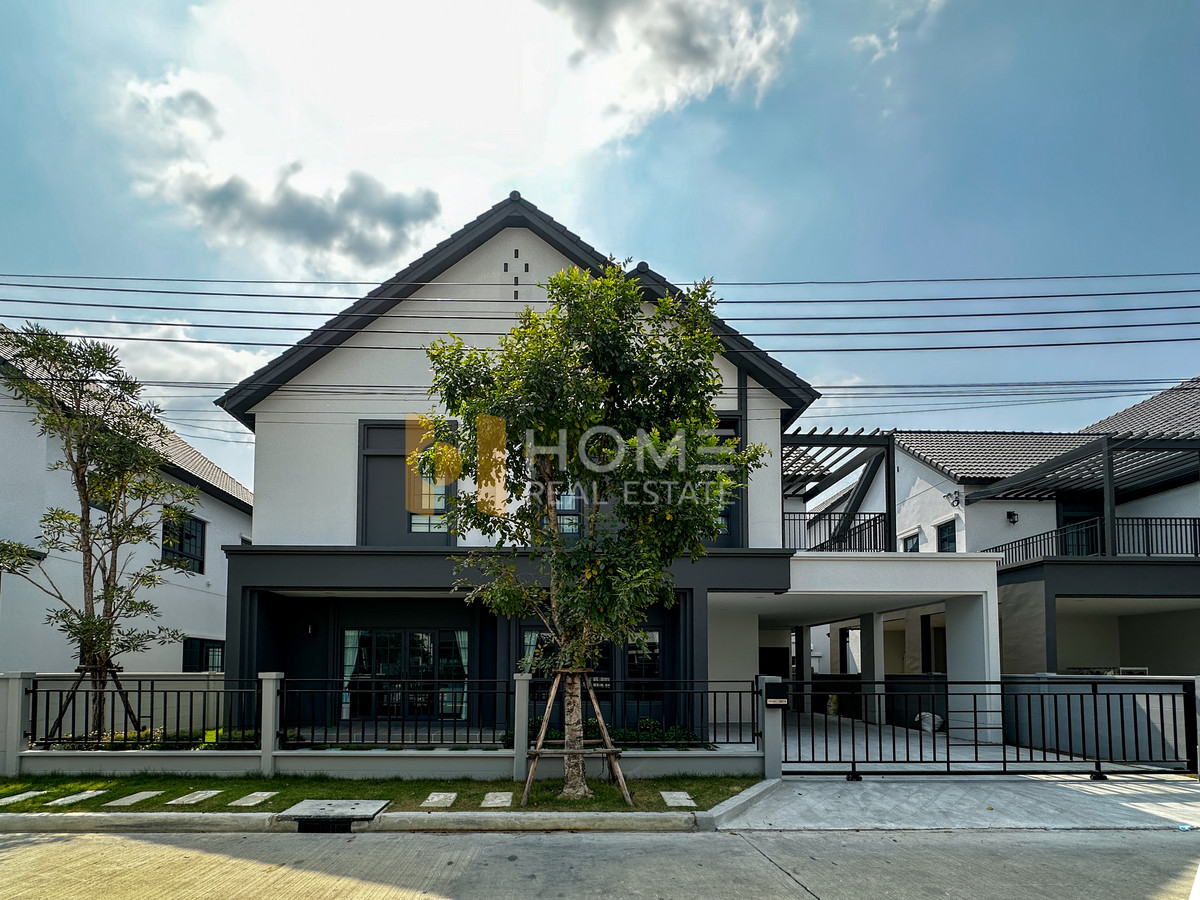 For RentHouseBangna, Bearing, Lasalle : Centro Bangna Phase 2 / 4 Bedrooms (For Rent), Centro Bangna phase 2/ 4 Bedrooms (FOR RENT) YOK016